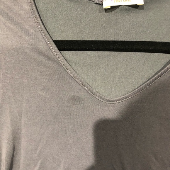 Grey choker neck cut out top - Picture 3 of 3